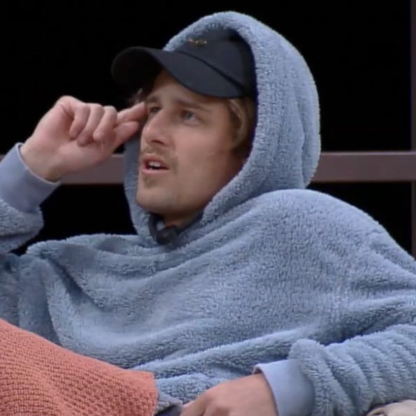 Dantinhas's tweet image. Kkkkkk eles se acham o máximo e que estão fazendo um grande mousse. #AFazenda