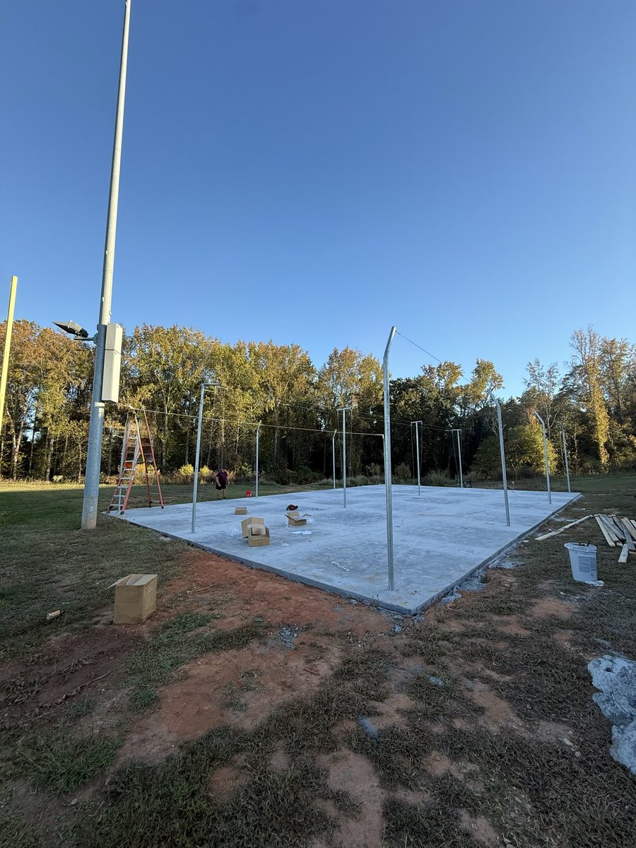 Poles in. Cables up.