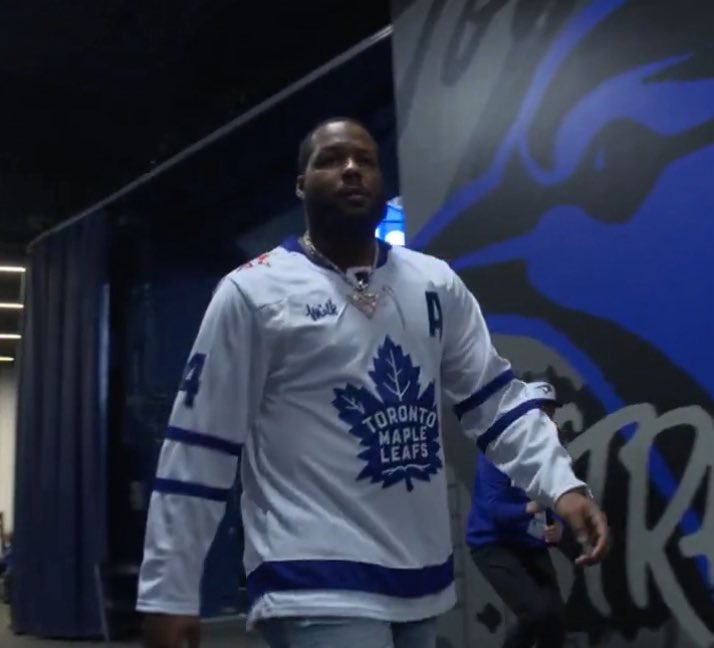 PardonMyTake's tweet image. Vladdy pulled up to Game 7 in a Auston Matthews jersey