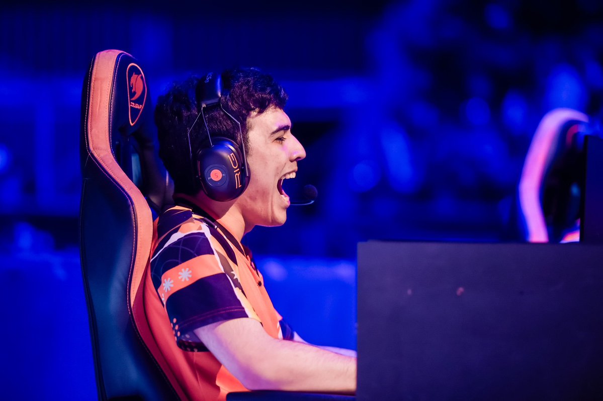 IE Adonys (@estral_esports) on Twitter photo 