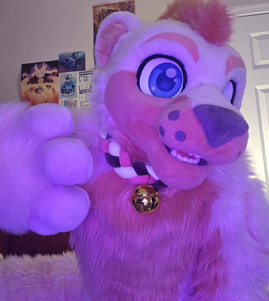 I absolutely adore this collar every time i wear it. I love to jingle the bell on it...i should get one with an even bigger bell!  Also happy monday! 
#furry #fursuit