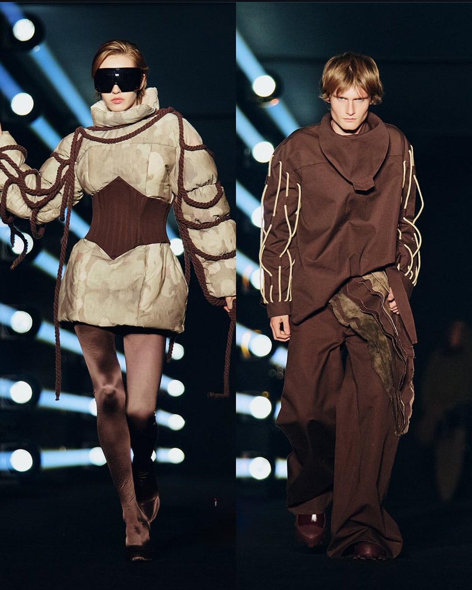 ifashionshd's tweet photo. -
من مجموعة CARGO في اليوم الخامس والأخير في أسبوع الموضة في الرياض .
#rfw ,#RFW2025 ,#Riyadhfashionweek https://t.co/rASJMWM91S