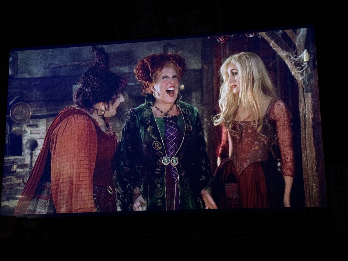 KAggy2012's tweet image. My hubby is so amazing, I had surgery on Thursday and he’s been going over and beyond taking care of me since. My Halloween movie marathon continues! I just want to be back to 100% already! 🥰💞🫶🏻 #beyondblessed #mysoulmate #ilovethewayhelovesme #spoiled