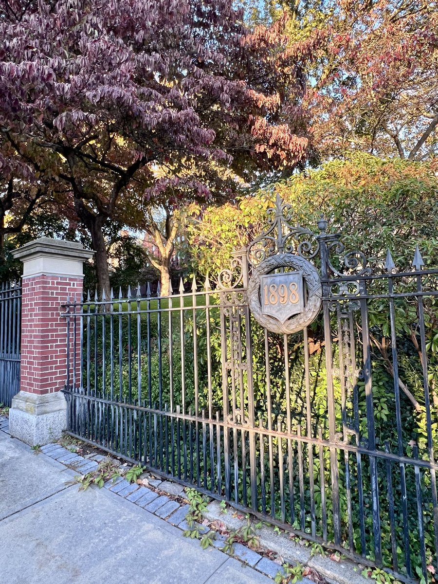 RachelRemarks's tweet image. Listening to Two Guys while wandering around Brown University and peeping at some leaves 👀🍂🍁

cc: @mattvanwinkle