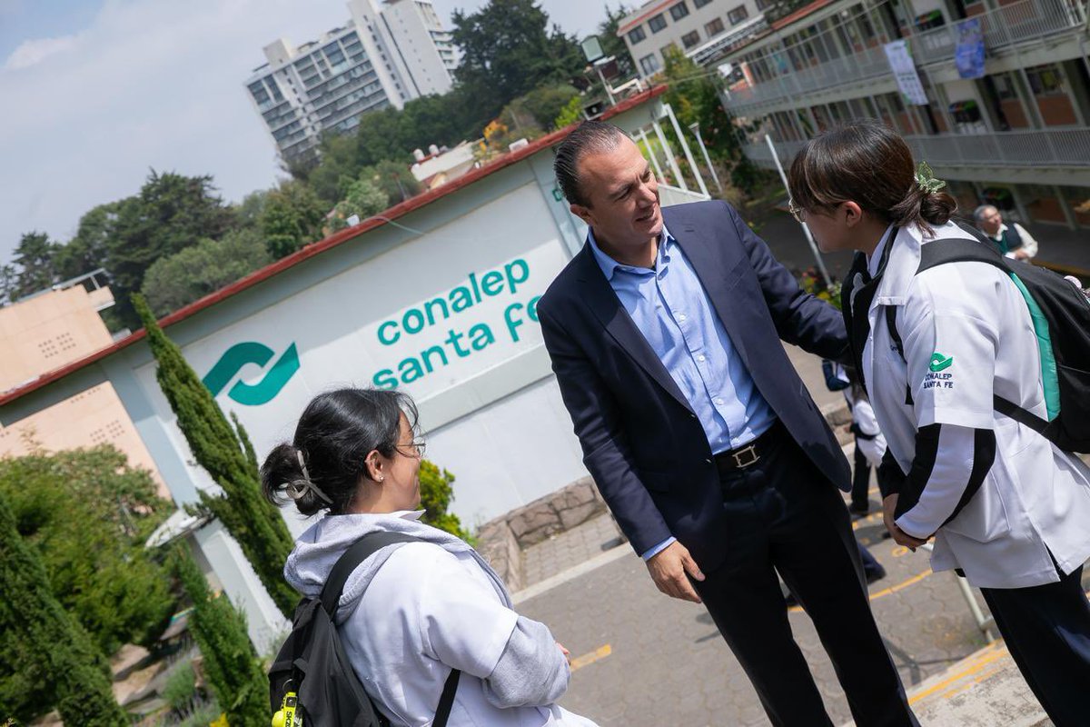 ¡Arrancamos con todo la Semana de la Juventud en Conalep <a href="/PlantelSantaFe/">Conalep Santa Fe CDMX</a> !

Muchas gracias por invitarme a la conferencia “Sé Extraordinario”, cuenten conmigo para seguir impulsando a nuestros jóvenes porque ellos son nuestro presente y futuro 

#SemanaDeLaJuventud
