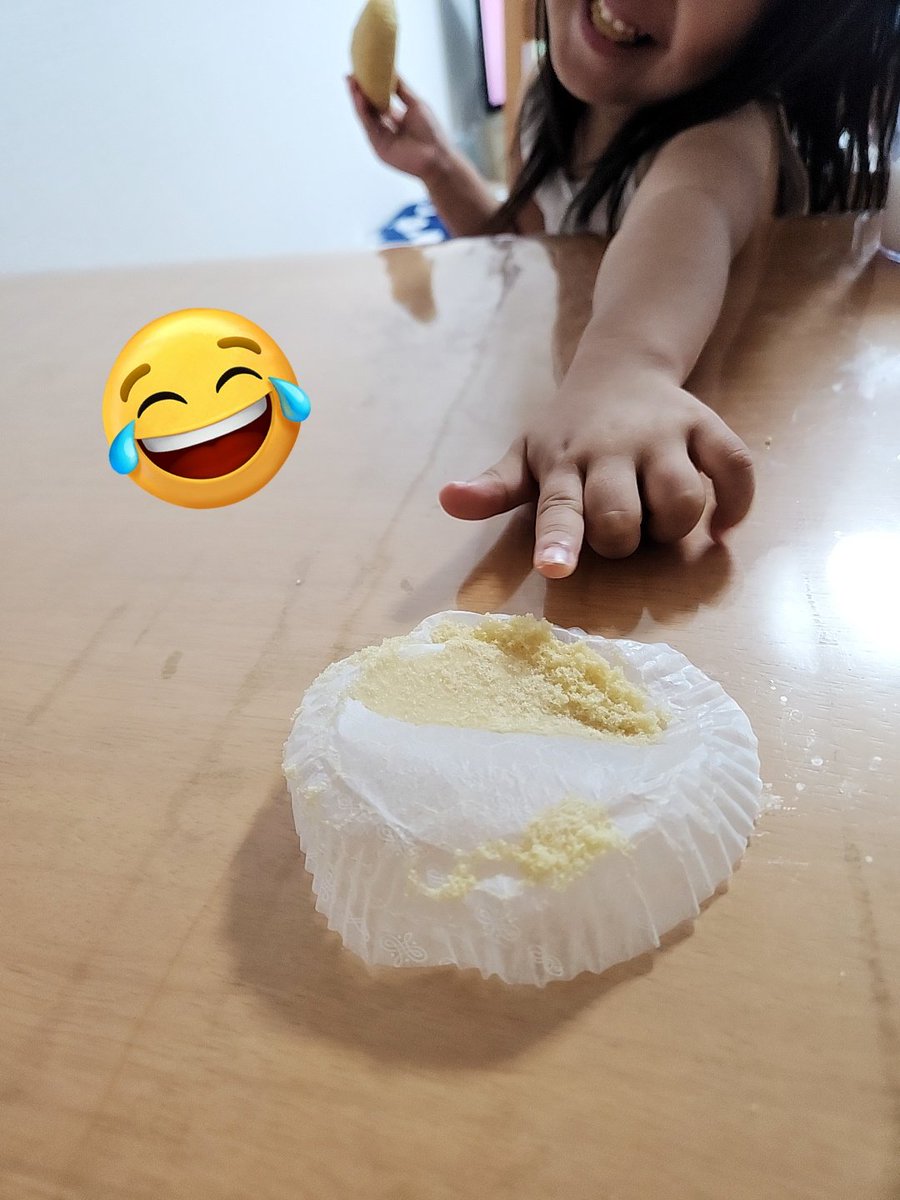 CSzUMR4IpD6SdWN's tweet image. ママこれ食べて〜ってくれました。
優しいですね(  ´ ꒳ `  )笑