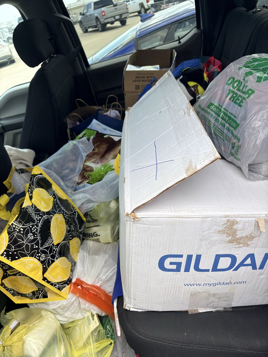 Our <a href="/CCISD/">CCISD</a> student-athletes are true servant leaders! 
At last week’s Leadership Summit, they answered the call and collected 4,000+ items for Hope House and Purple Door of CC.
Huge thanks to all who donated. We couldn’t have done it without you!