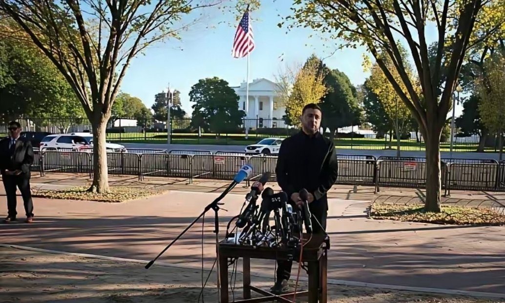 看得我眼泪下来了，心太难受了。历史会记住狗操的川普带给乌克兰的羞辱，乌克兰人民不会忘记，有良知的美国人民也不会忘记！