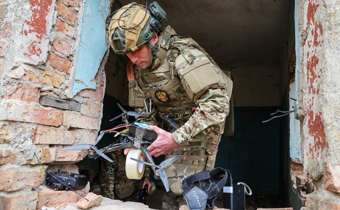 RusDneprRU's tweet image. rusdnepr.ru/nu-vot-i-vse-b… «Ну вот и все»: Bild расстроила Мерца, показав видео, как русские дроны берут в Покровске в плен бандеровцев. Радомир Маркуш. 20 октября 2025 г.
Наши захватили весь запад и юг Красноармейска, ведут зачистку самого большого микрорайона