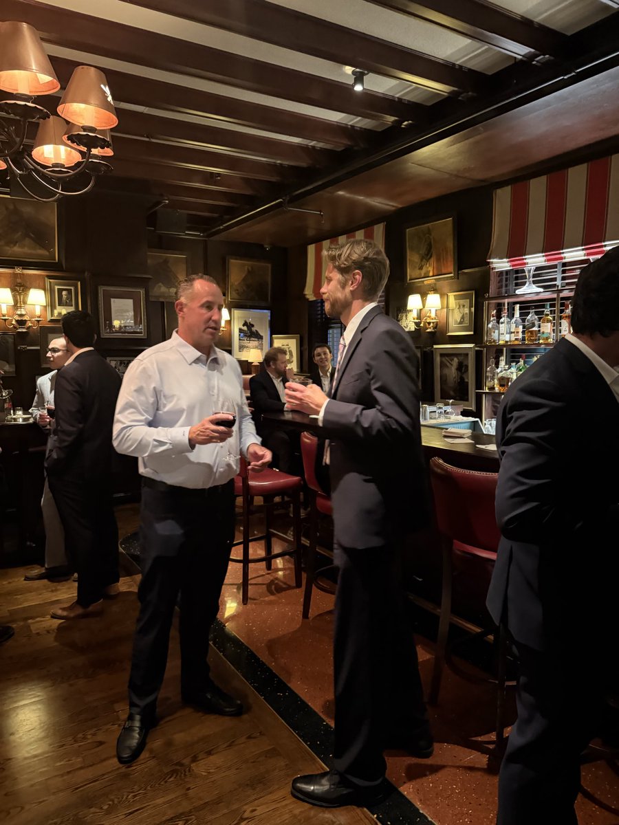 Gallagher Steakhouse to close out the very successful Macro Summit.  

Nice to see Joe D on the wall.