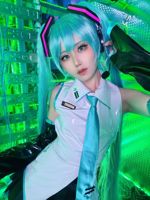 Twitterのコスプレ画像18