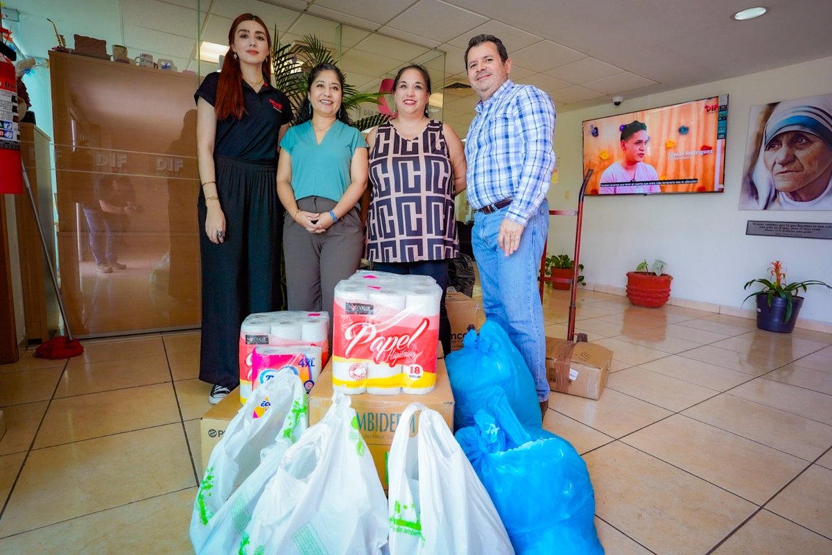 Agradecemos a todas y todos los sinaloenses que continúan sumándose con la donación de víveres en nuestro centro de acopio. 🙌🏻
Cada aporte refleja la solidaridad que nos une y brinda esperanza a quienes hoy más lo necesitan.💗✨ #DIFSinaloaContioSiempre