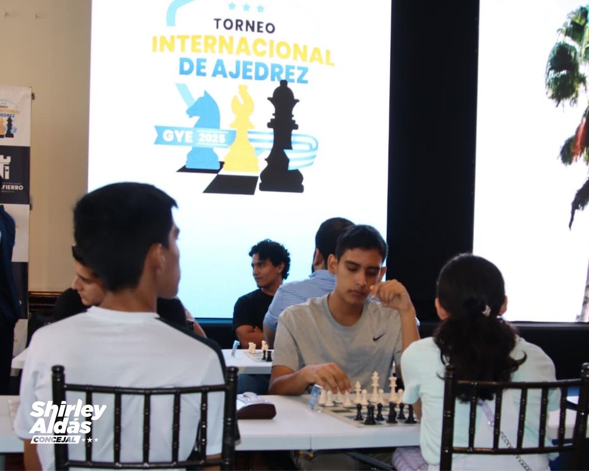 ♟️ Guayaquil piensa en grande
El Torneo Internacional de Ajedrez “Capital Americana del Deporte” reunió a más de 400 ajedrecistas de todo el mundo, consolidando a nuestra ciudad como un referente del deporte ciencia a nivel internacional. 🌎✨

Desde la educación hasta el