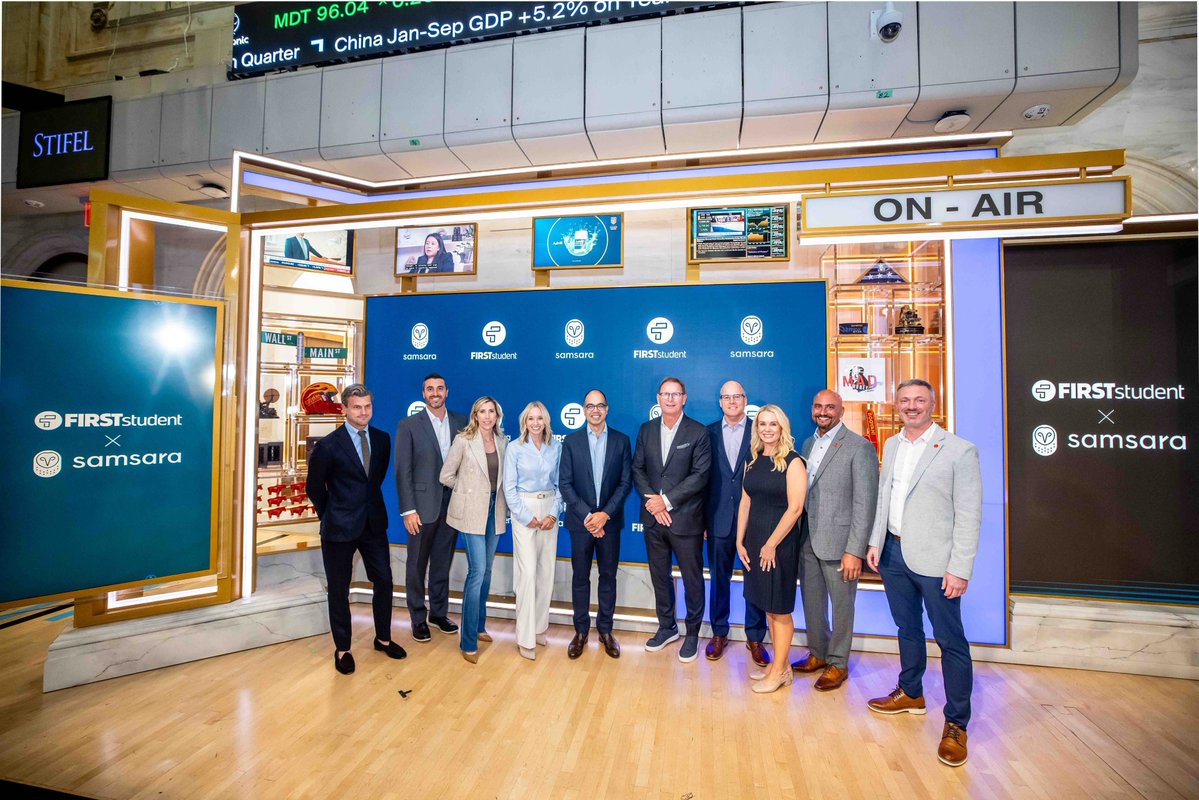 Samsara's tweet image. Honored to ring the closing bell at the @NYSE alongside @FirstStudentInc — celebrating the power of partnership, innovation, and safer journeys ahead. 🔔🚌