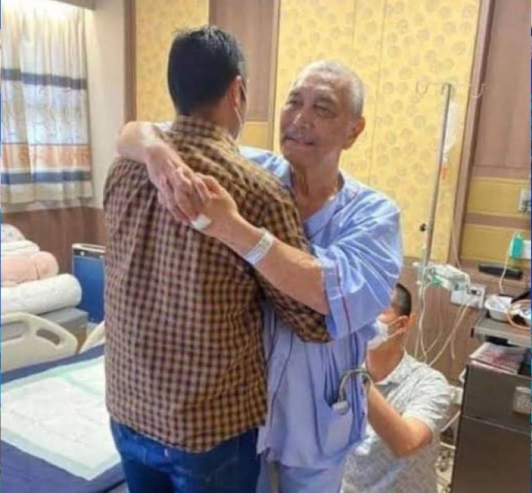 NyaiNeneng's tweet photo. Andaikan ini foto baru.😀 https://t.co/raBrbPYQQ8