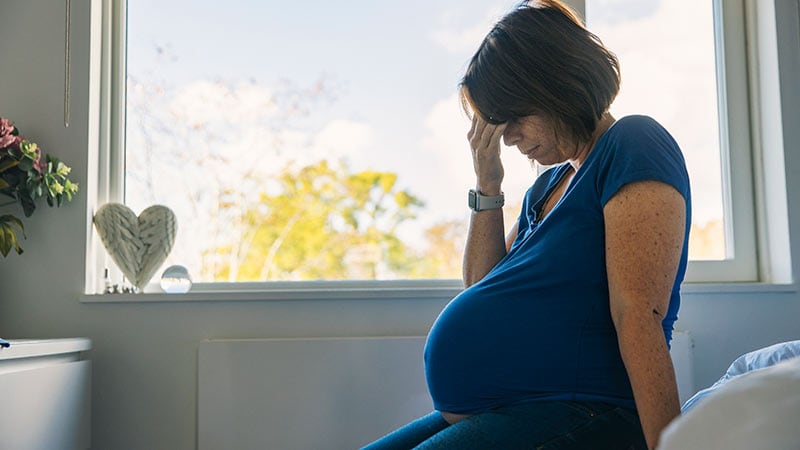 Light Therapy May Boost Perinatal Depression Care
ms.spr.ly/6015s7JqL