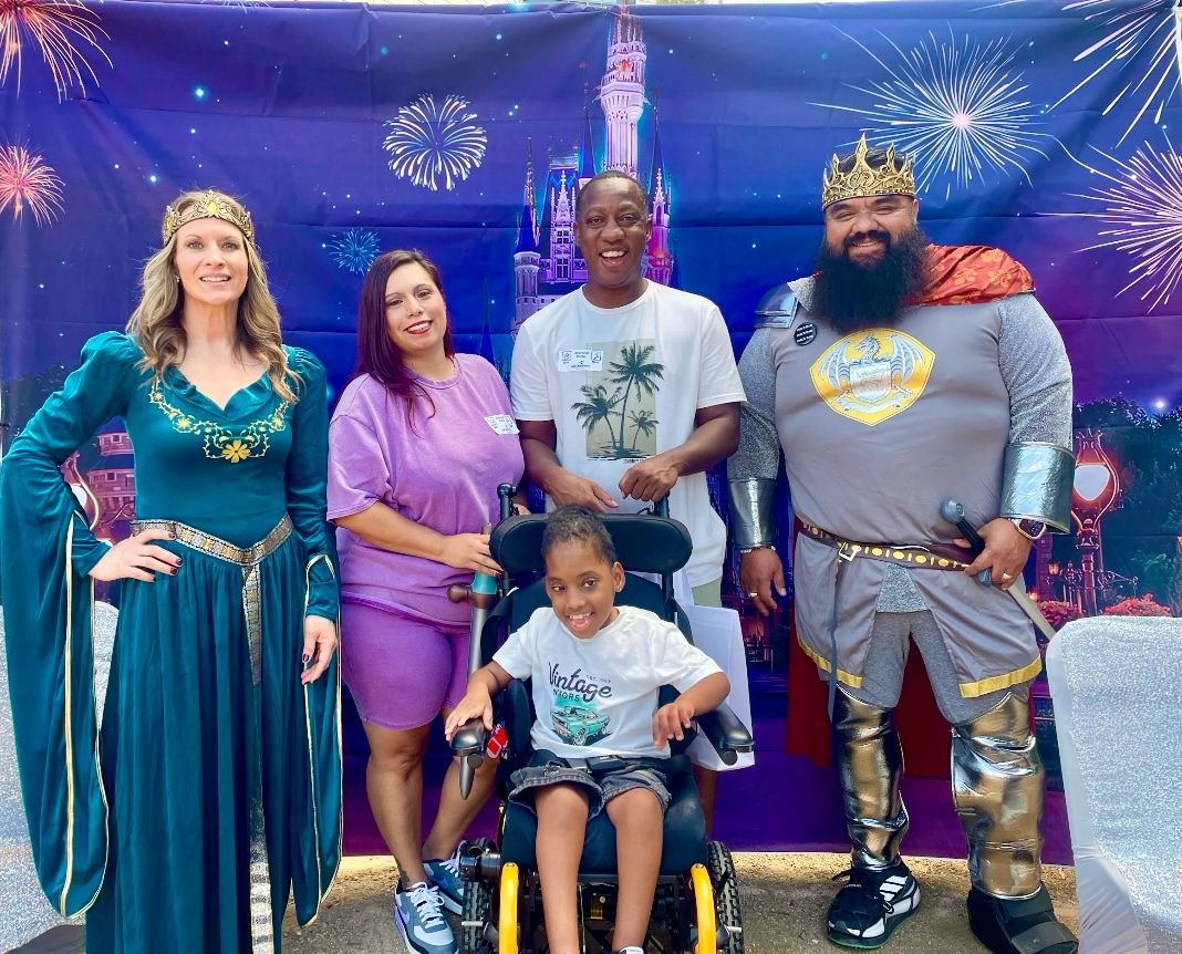 dellchildrens's tweet photo. Our NICU nurses, physicians &amp; care team were overjoyed to welcome back former patients for a Royal Reunion at Dell Children’s! 👑

These special reunions let our teams reconnect with families and see how far their tiniest patients have come. 

#DellChildrens #NICU #PediatricCare https://t.co/lzCW7rF5iK