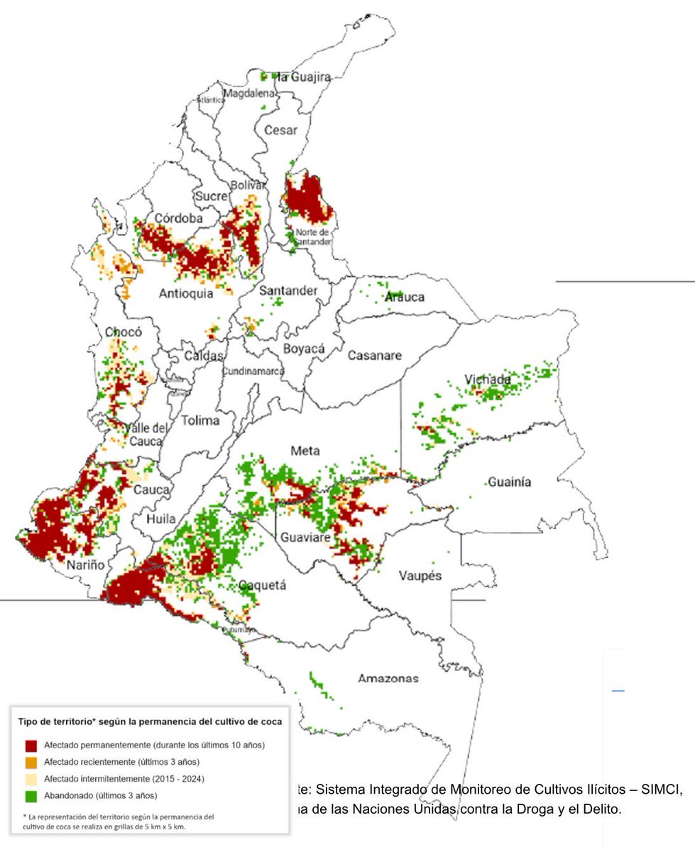 julibmoya's tweet image. Este es el mapa que presentó el presidente Petro en su entrevista con Daniel Coronell. Mírenlo bien: las zonas en verde muestran los territorios donde se ha reducido o abandonado el cultivo de coca en los últimos años. Es decir, Colombia sí está dando resultados reales en la…