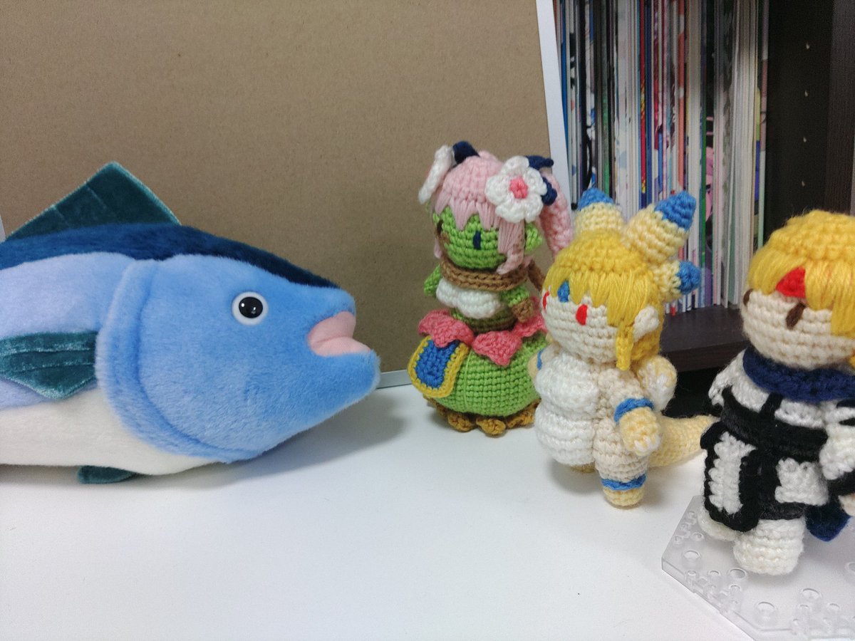 miso_mikoto's tweet image. マグロぬいぐるみ、あみぐるみよりも大きいのですよね。
アウひかでのサカナ敵みたいになってます。