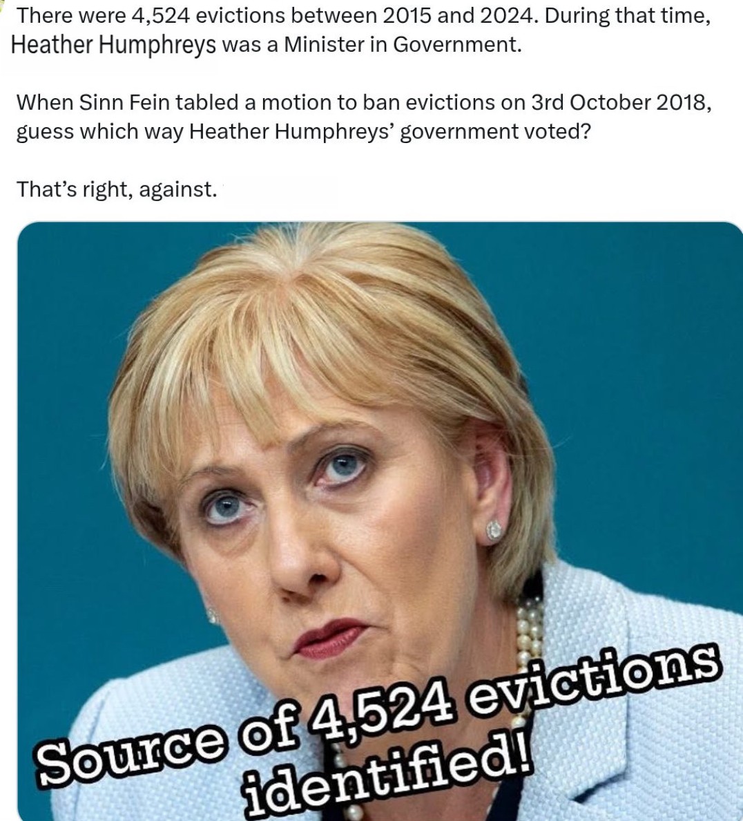Mappermick's tweet image. "Difficult decisions"....🙄 
#TheBigInterview 
#TonightVMTV 
#Aras25