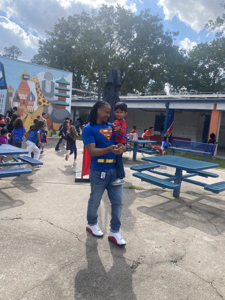 Durham Elementary tweet media