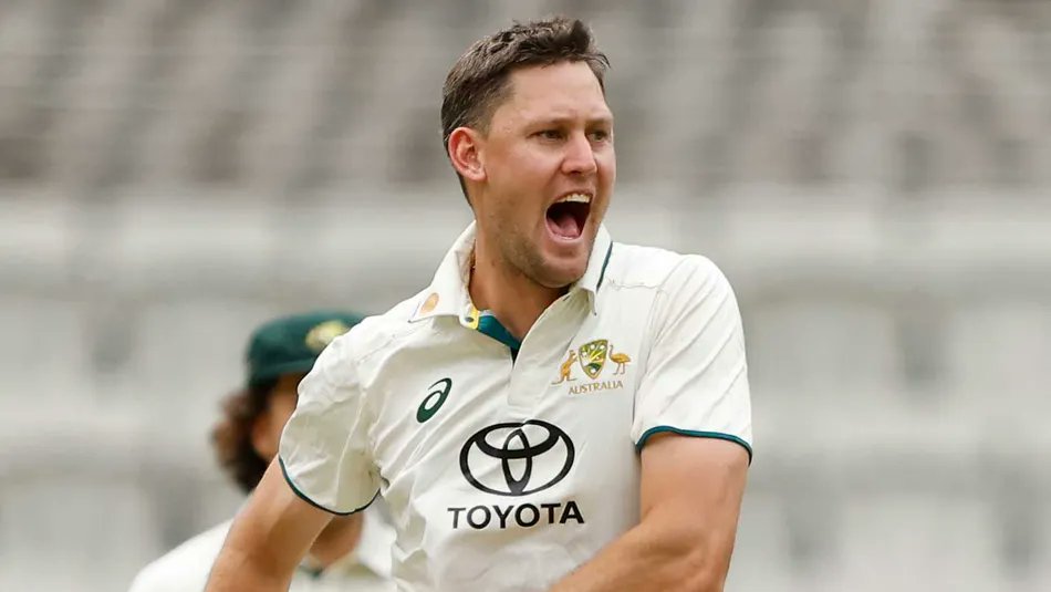"The squad will be named, but I’ll be surprised if they have 11 picked by next Shield round. We’re down to Jake Weatherald, <a href="/marnus3cricket/">Marnus Labuschagne</a> and <a href="/slugwebster/">Beau Webster</a> for a spot."

.<a href="/ScottBaileyAAP/">Scott Bailey</a> on who will land the last spot in the 🇦🇺 team 🏏👍

Listen here:

sen.com.au/listen