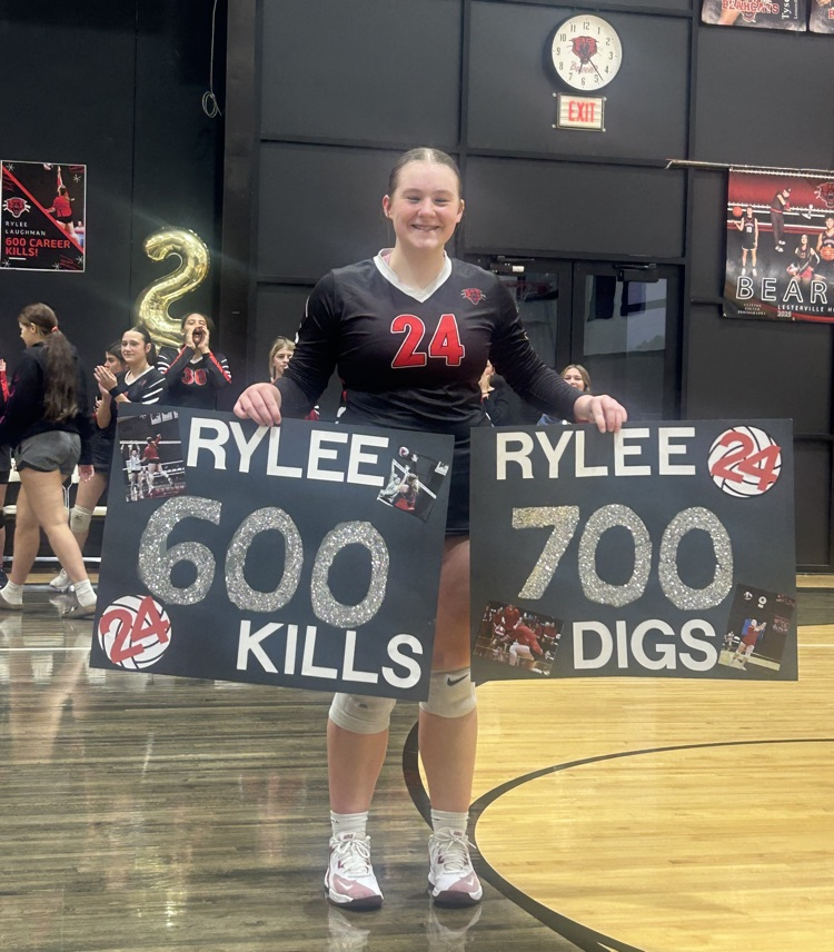 Congratulations to junior Rylee Laughman on reaching 600 kills and 700 digs.  Way to go Rylee!  We are proud of you. 🔴⚫️🐾🏐