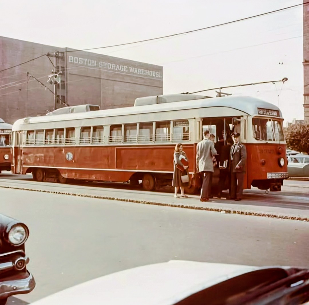 OldSchoolBoston tweet picture