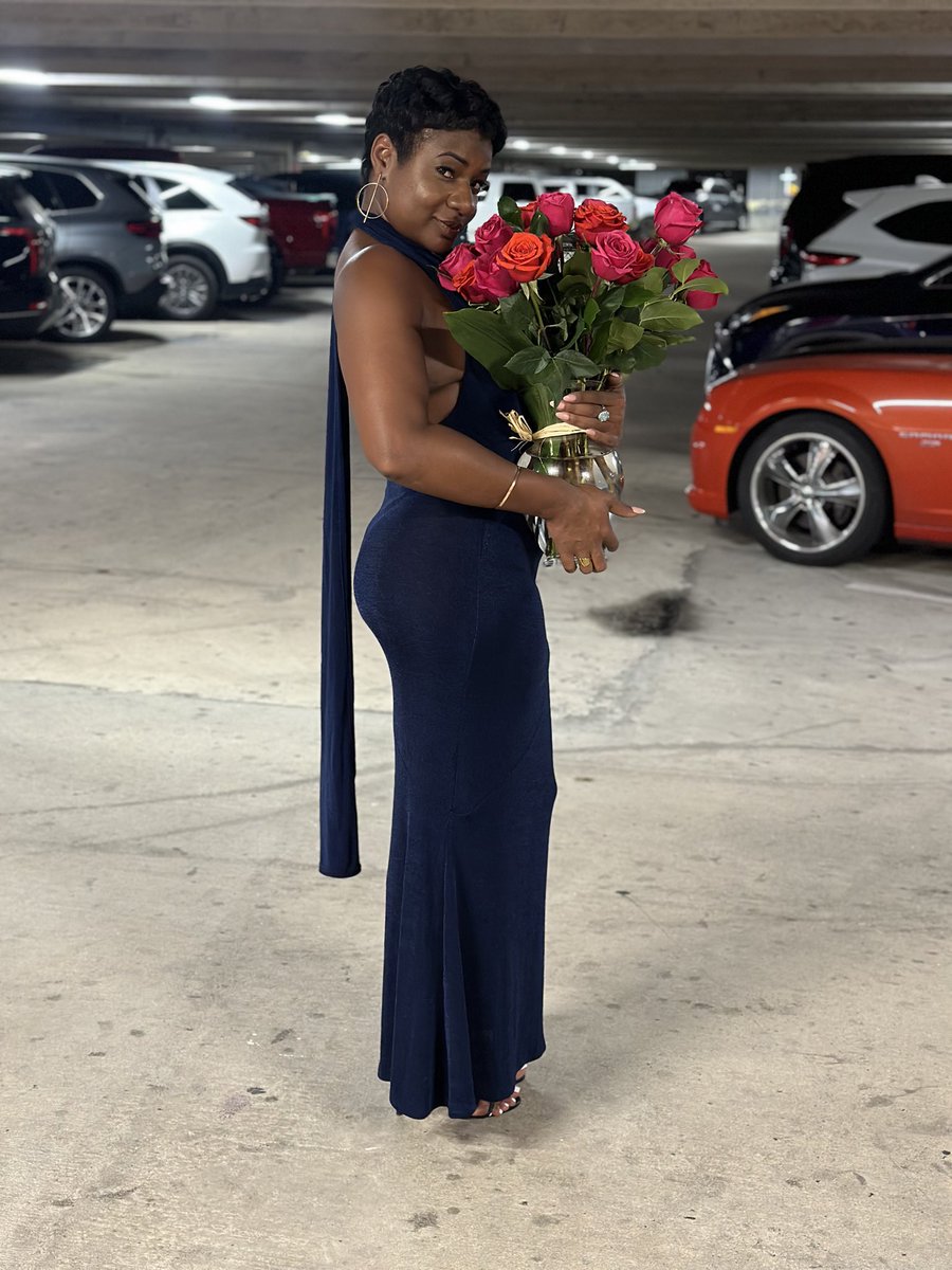 Ms. October 1st tweet media