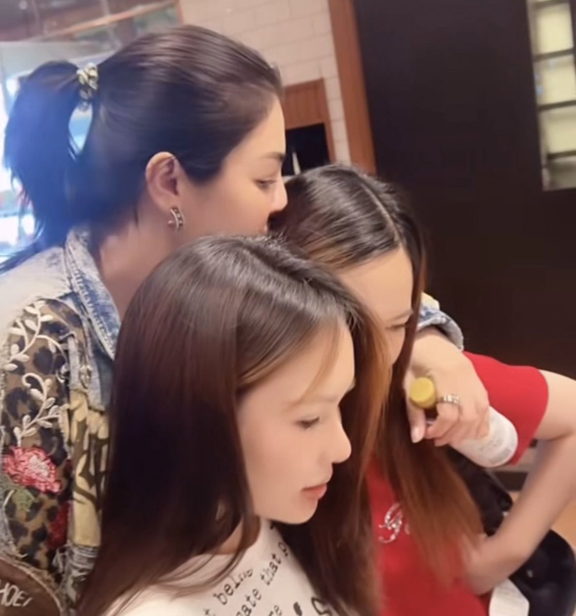 khettawan 🌻🍑👑👸🏼 tweet media