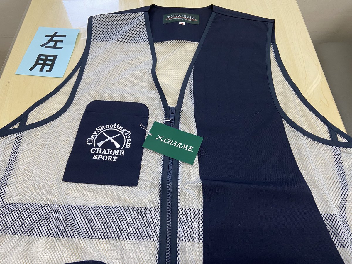 satsumakayaku's tweet image. 左撃ち用シューティングベストです。
こちらはスキート用。
やっぱりメッシュがオススメです‼️
#skeet
#shooting
