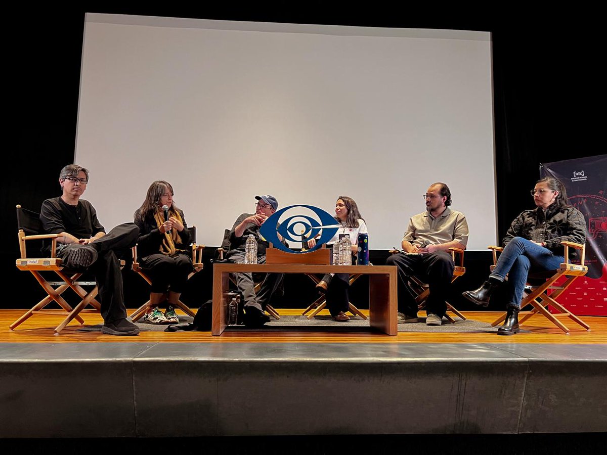 ¡Conéctate a la #SemanaAMC #EnElCCC La AMC
16:00 — Docencia de la fotografía a prueba del futuro (María Secco, Santiago Torres, Christian Rivera, Antonio Riestra, Dinorath Ramírez, Directora General del CCC. Modera: Sandra de Silva Apertura

pixelservr4.com:5443/WebRTCAppEE/pl…