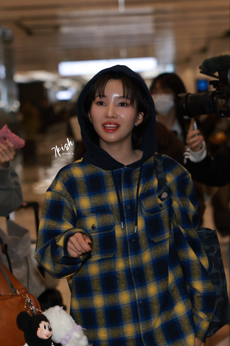 sevenkis_h's tweet image. 251020 🛬
#소연 #SOYEON #아이들 #idle