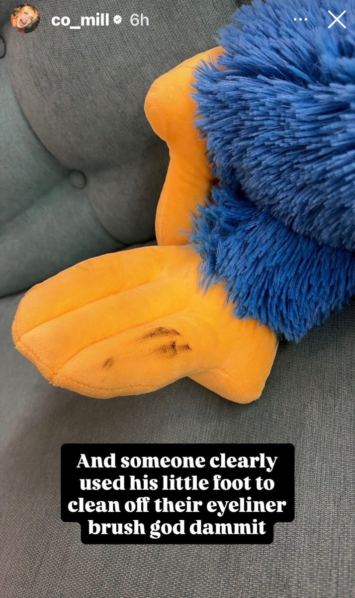 Courtney shares Instagram stories