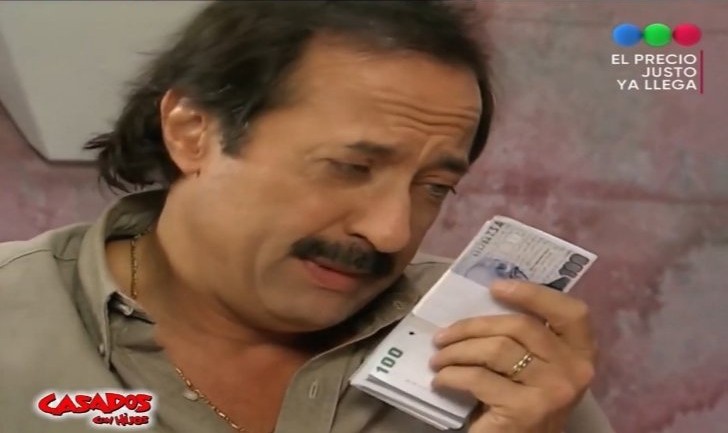 soyunargento's tweet image. Todos: se cayó Mercado Pago y tengo toda la plata ahí, me quiero morir
Mi Mercado Pago: