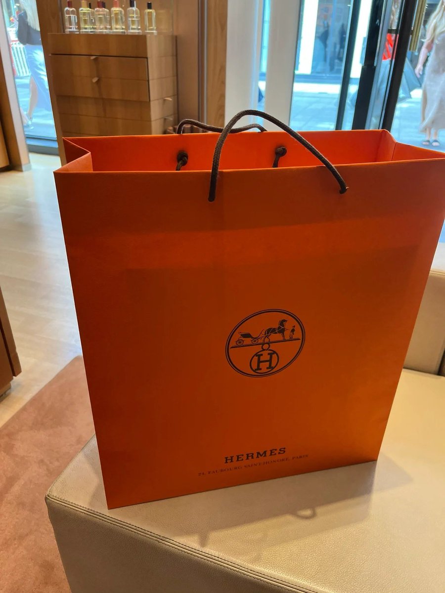 anima33775's tweet photo. 🫶🏻 Treating myself because I deserve it! 🛍✨ A little self-love goes a long way shopping, pampering, and indulging in the things that make me happy 😌💖 https://t.co/vSHTiu8JVd