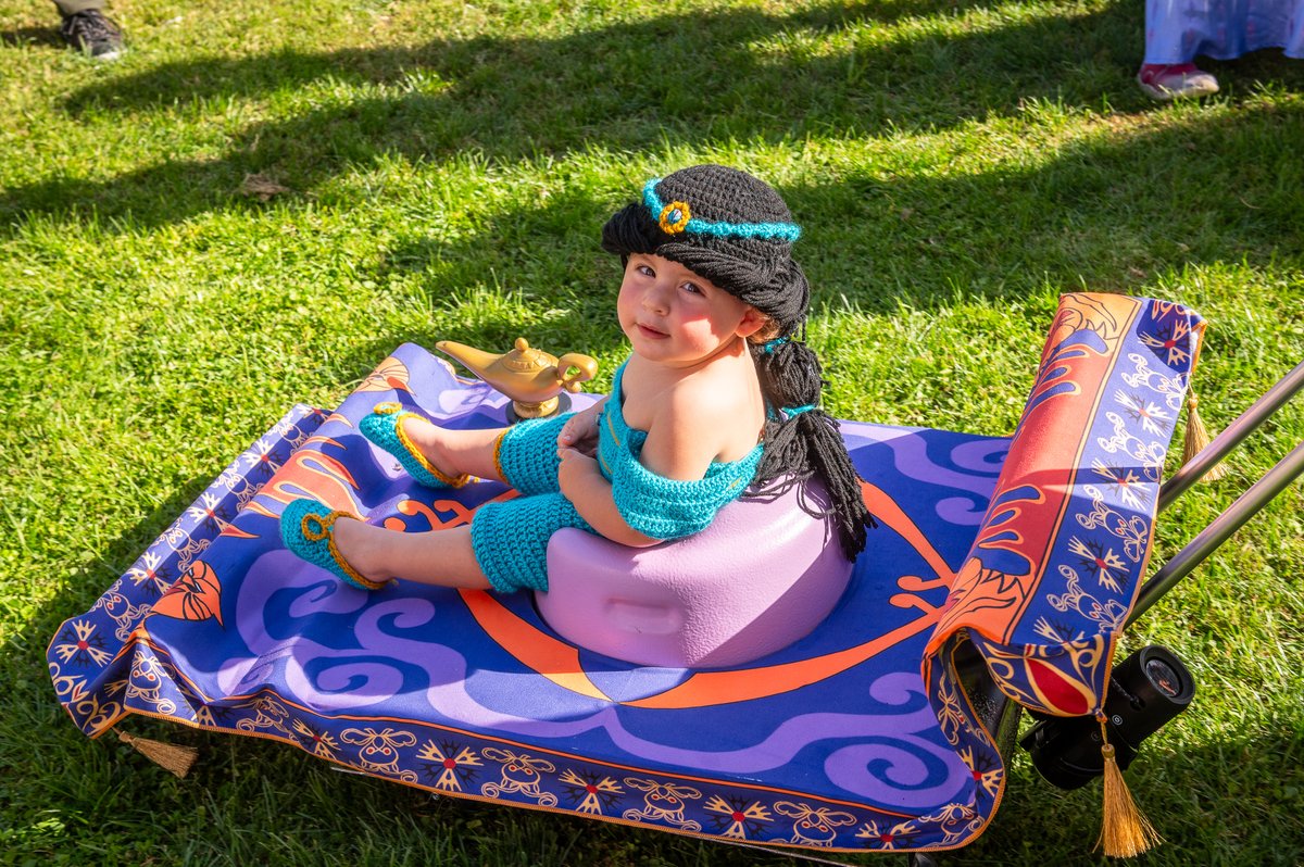 🎃 Halloween at the Station is THIS SUNDAY! 👻
Head to Liberty Station’s Ingram Plaza, Oct 20 | 12–4 PM for a free, family-friendly afternoon of:
🎶 Live DJ
🚗 Hollywood car show
👗 Costume contests (pets too!)
🎨 Crafts, treats &amp; more!