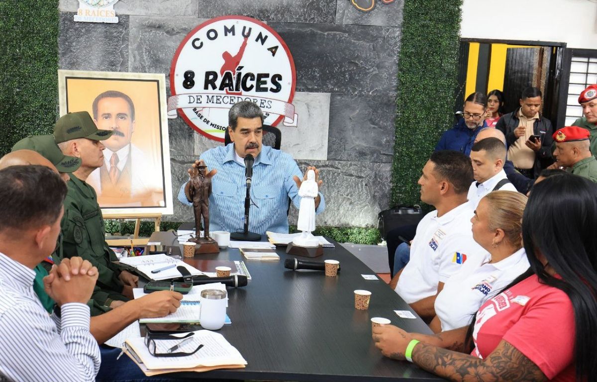 Skimberly_28's tweet image. Este 17 de noviembre se realizará la 4.ª Consulta Popular Nacional. Las comunidades decidirán proyectos prioritarios para sus territorios. ¡La democracia se construye desde las bases! 🇻🇪
#ConsultaPopular #PoderPopular #Venezuela #PRELEMI
fusernews.com/gobierno-venez…