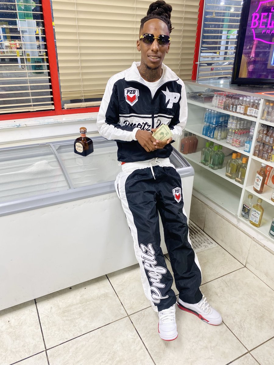 I’m popping dis shi in real life ‼️ they popping shi for reels 📸 

#LLOOP
#LLHeem
#LLShep