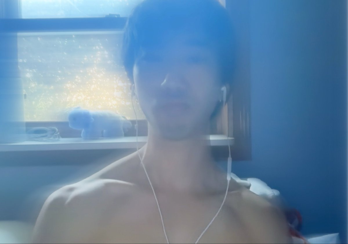 koderskops's tweet image. stream internet baby by pinkpantheress