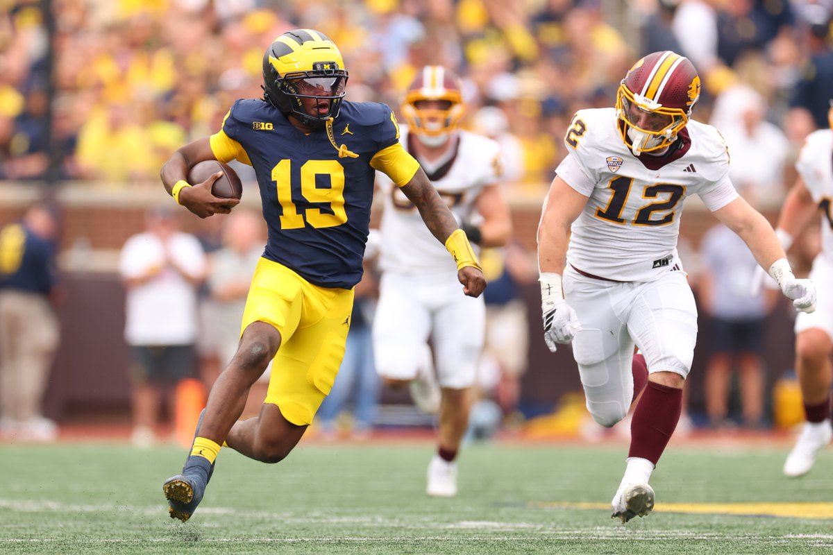 TheVarsityFootball (@thevarsityfball) on Twitter photo COLLEGE FOOTBALL: CMU's Jordan Kwiatkowski (<a href="/SHSTitansfball/">Sterling Heights Stevenson Titan Football</a> grad) earns <a href="/MACSports/">MACtion</a> Defensive Player of the Week honors >> bit.ly/4o3gl5X COLLEGE FOOTBALL: CMU's Jordan Kwiatkowski (<a href="/SHSTitansfball/">Sterling Heights Stevenson Titan Football</a> grad) earns <a href="/MACSports/">MACtion</a> Defensive Player of the Week honors >> bit.ly/4o3gl5X
