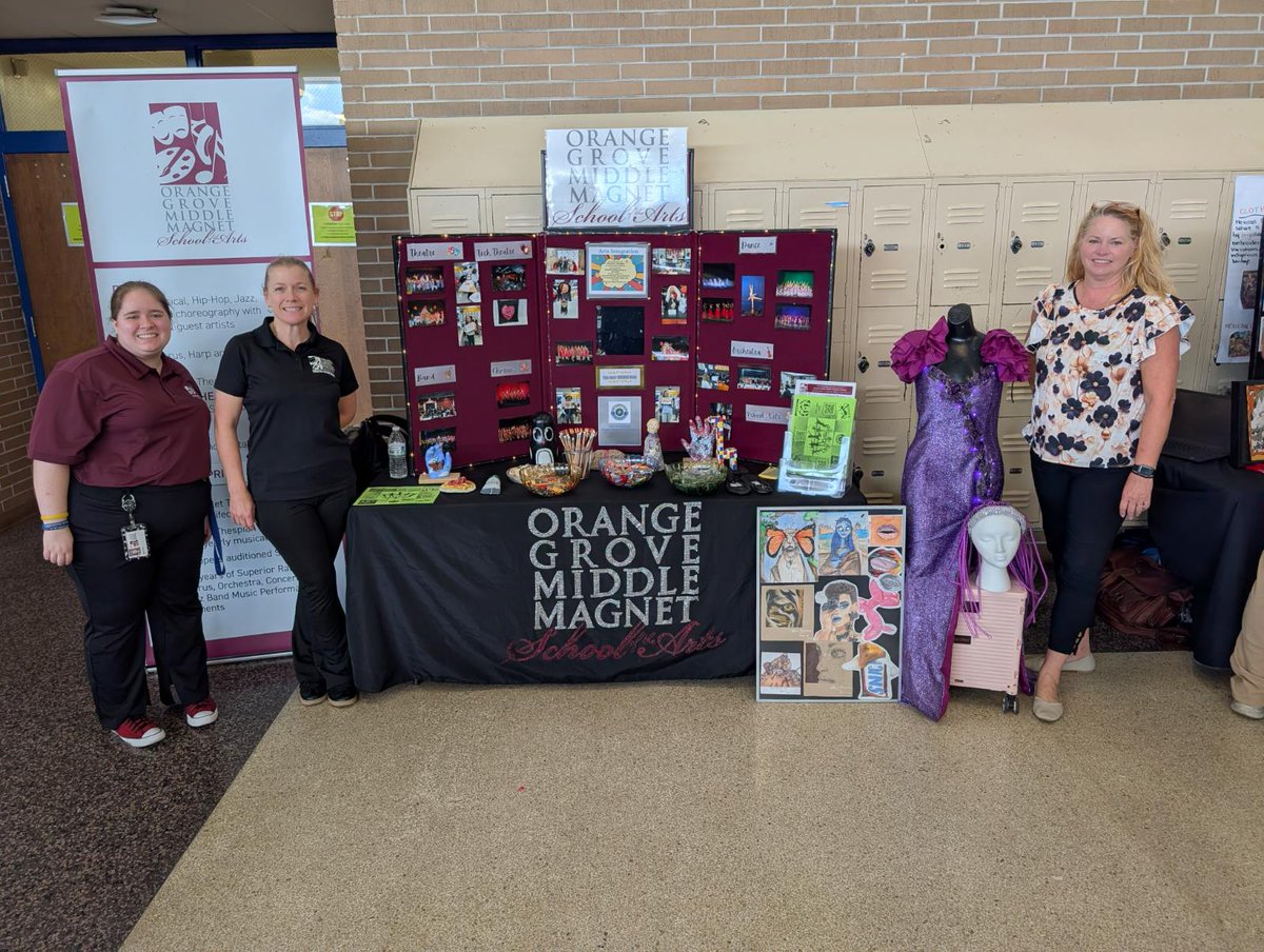The first magnet application window opened today and runs through December 7th. Be a "Shining Star" at Orange Grove Middle Magnet School of the Arts! 🎭