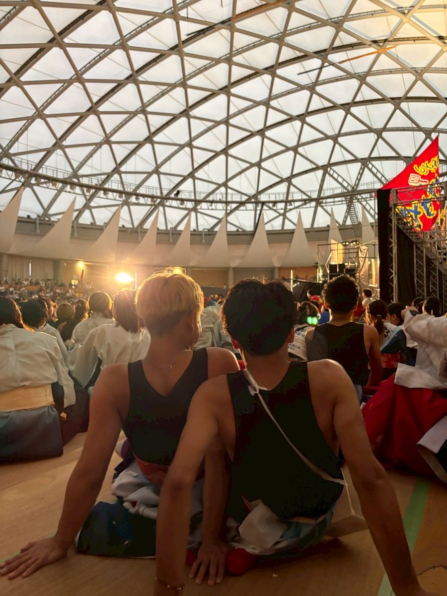 【yosakoiかすや祭り】
10/12(日)に福岡県粕屋町のyosakoi粕屋祭りに参加しました。
佐世保前最後のお祭りとしてみんなとても気合を入れて演舞しました🕺
メインのかすやドームではインスタライブをしましたが見ましたでしょうか？👀
まだの方はをインスタに残してますので是非ご覧ください‼︎
