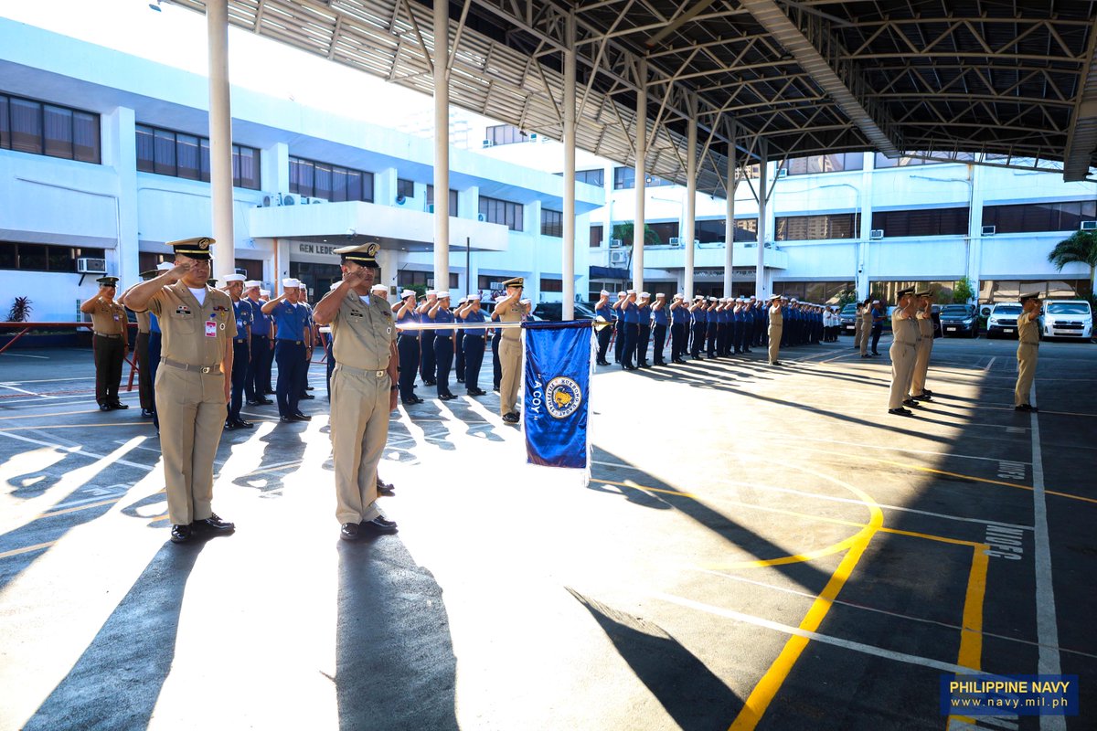 Philippine_Navy's tweet image. IN PHOTOS | PH #Navy Joins Nation in Commemorating 8th Anniversary of Marawi City Liberation
👉🏽facebook.com/share/p/17TgpE…
#ProtectingtheSeasSecuringOurFuture
#ModernandMultiCapablePHNavy
#OneAFPOnePhilippines
#StrongAFPStrongPhilippines
