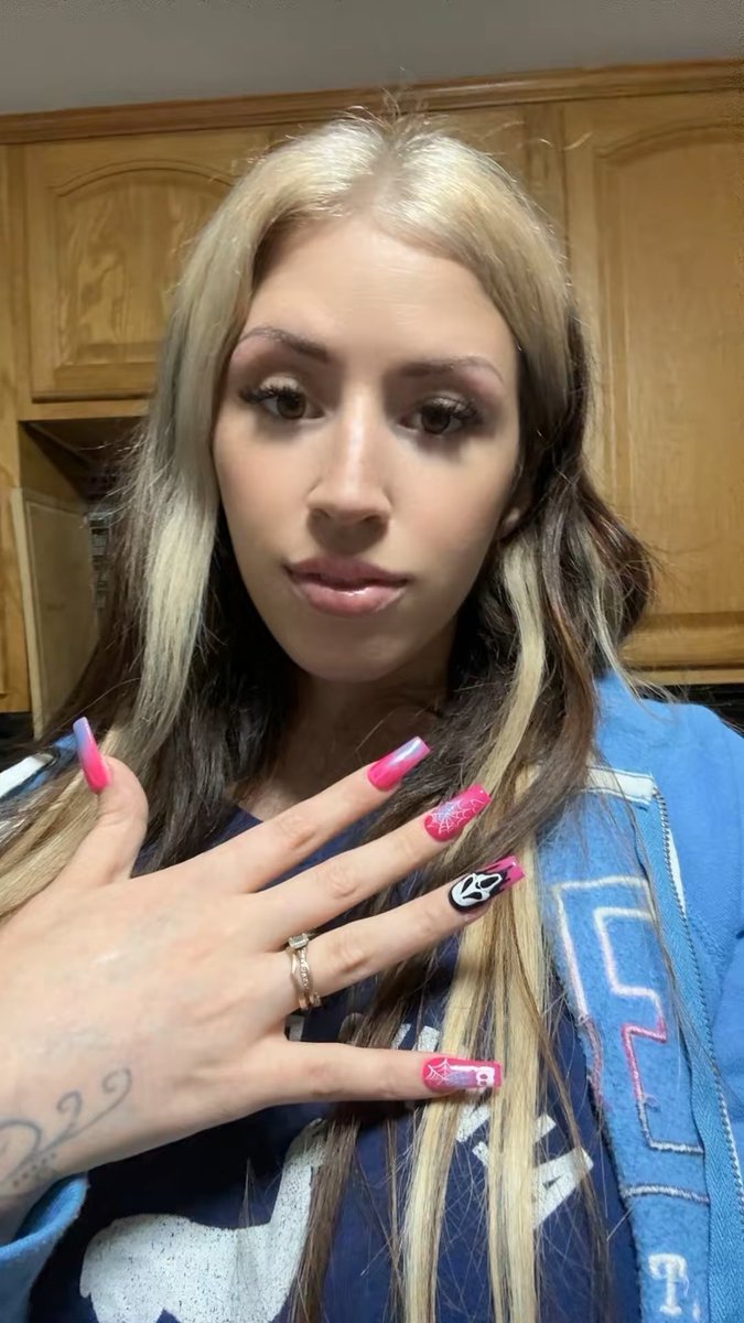 goddessmaree tweet media