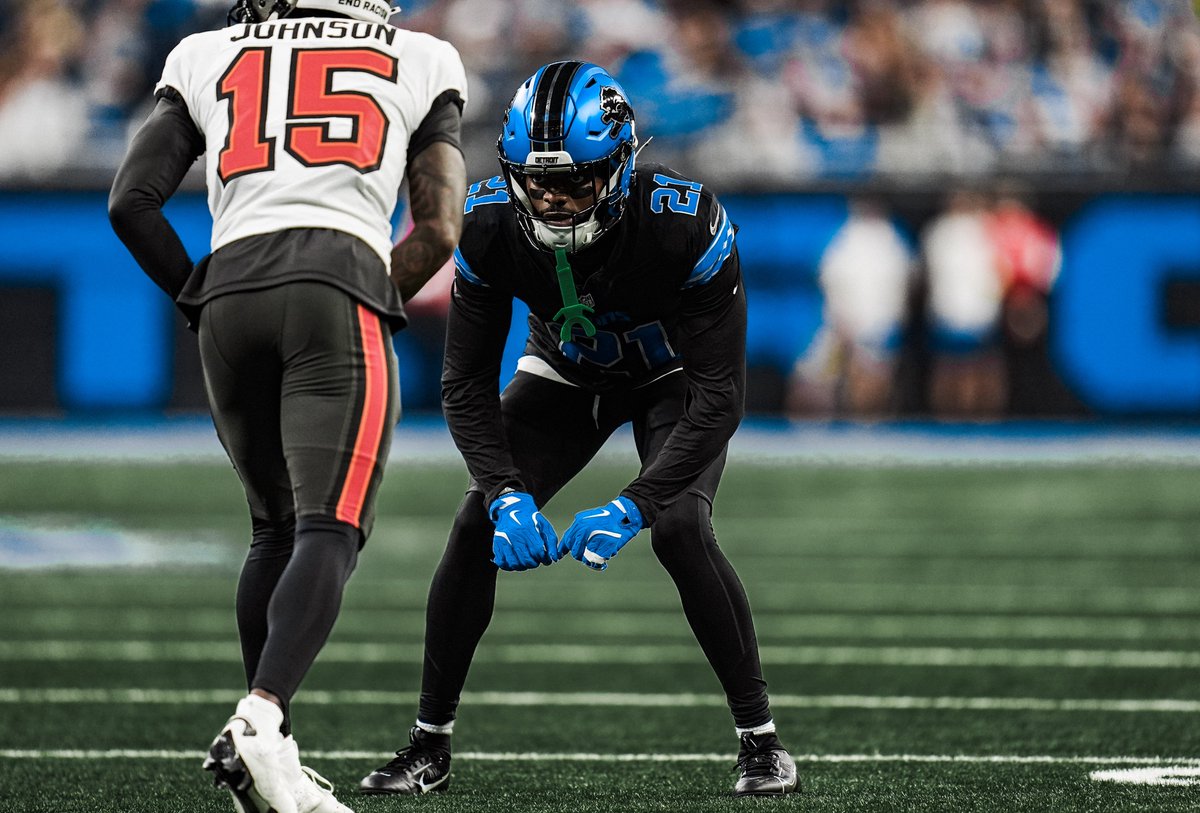 LionsPR's tweet image. .@Lions CB @_YoungTruth7 has logged four forced fumbles in Detroit, the third-most a cornerback has accumulated in franchise history.

#OnePride