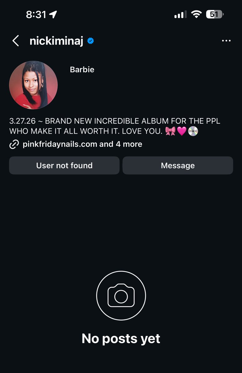 CallMeCalz_'s tweet photo. Wait yall Nicki deactivated her ig bc if somebody follows you you can check and she is on my list of deactivated followers. https://t.co/cRXIiJQFXz