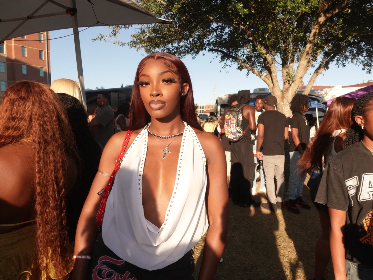 youngdani7's tweet image. it’s always good to be home🧡💚 #famuhomecoming