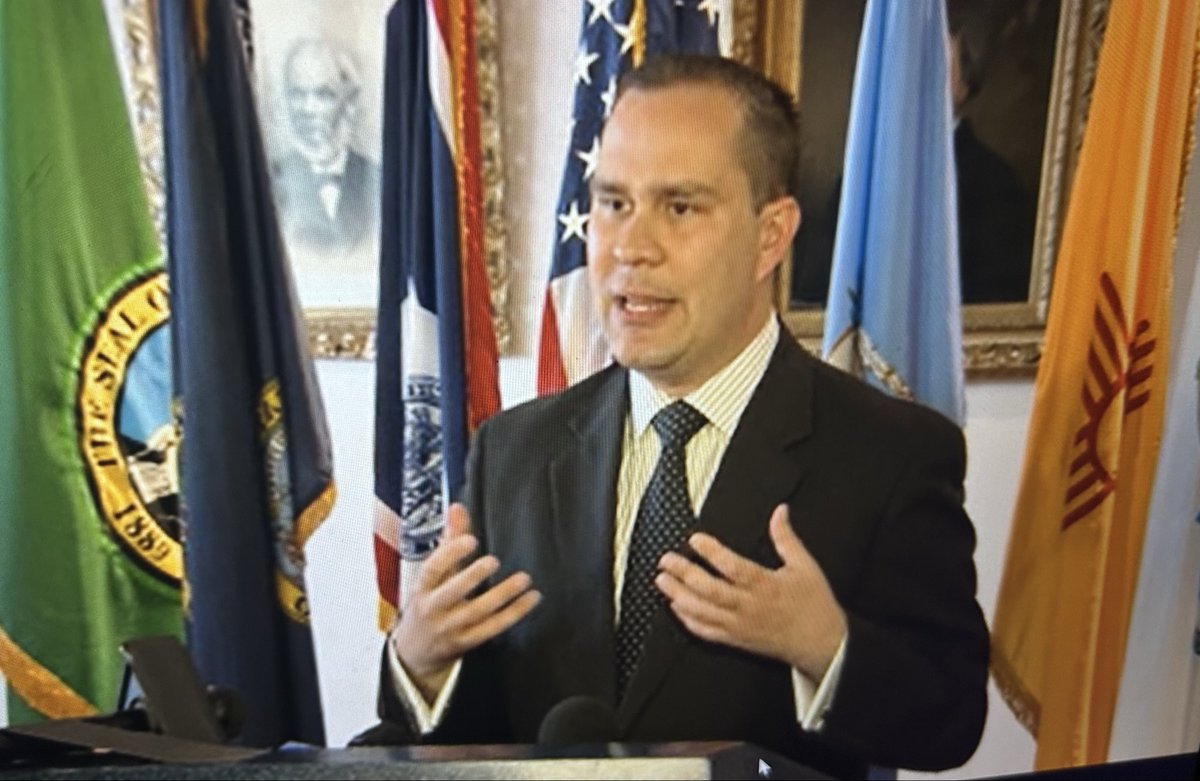 Mary Saladna tweet media