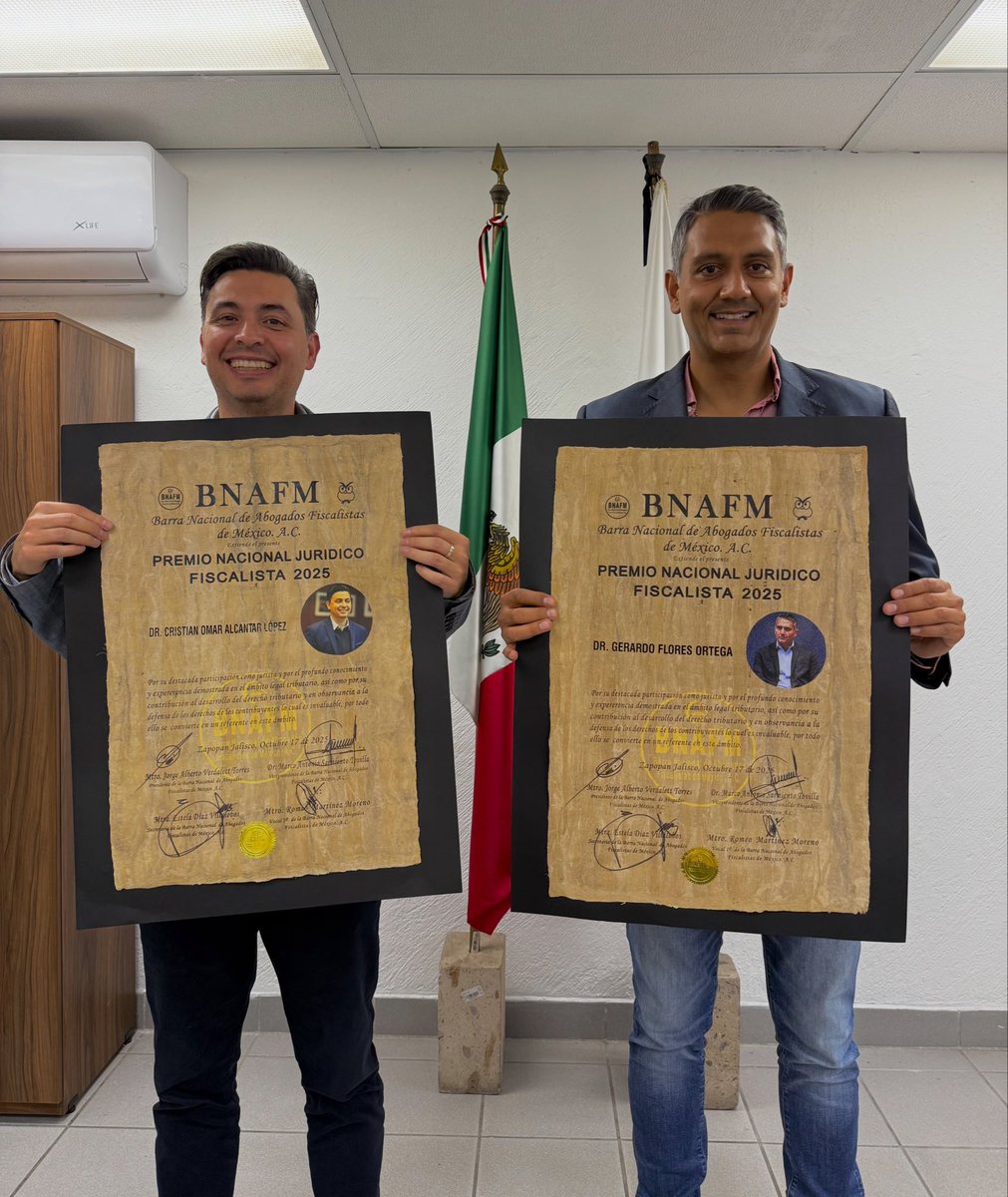 Premio Nacional Jurídico Fiscalista 🏆 <a href="/CRISTIANALCANT/">Cristian Omar Alcantar López</a>